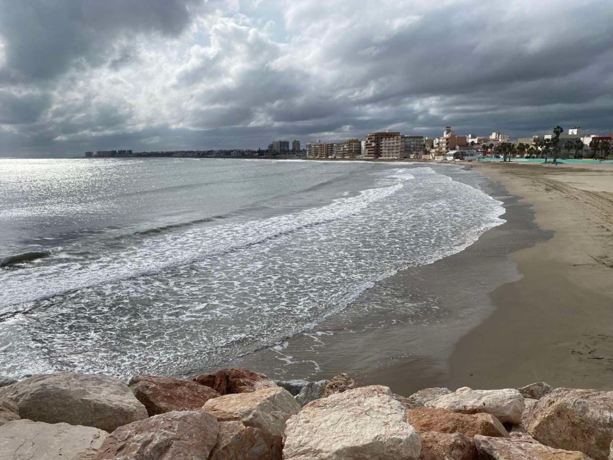 Nice And New Furnished Apartments In Torrevieja Centre Exterior foto