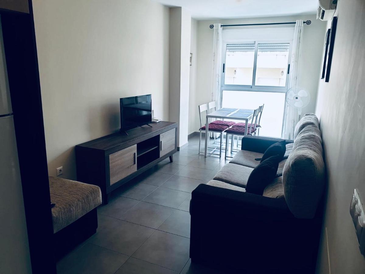 Nice And New Furnished Apartments In Torrevieja Centre Exterior foto